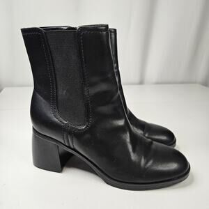 Nine West Women's Doleas Ankle Boot Size 8 M Faux Leather Block Heel Boots